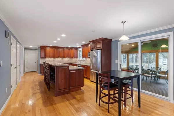 Leominster, MA 01453,270 Day St