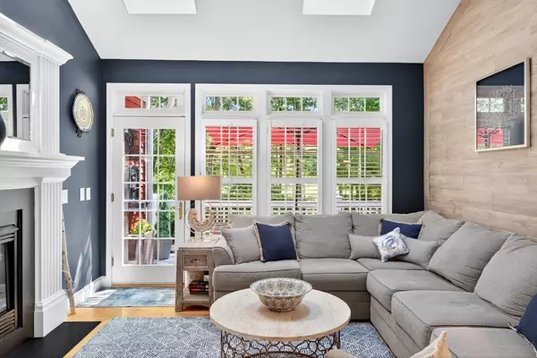 Plymouth, MA 02360,14 Barnswallow