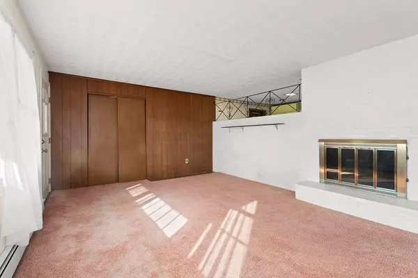 Danvers, MA 01923,42 Coolidge Road