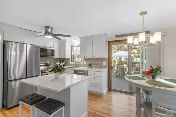 Barnstable, MA 02632,16 Bridgets Path