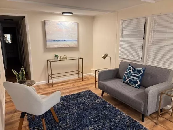 Ludlow, MA 01056,229 Miller Street #B-2