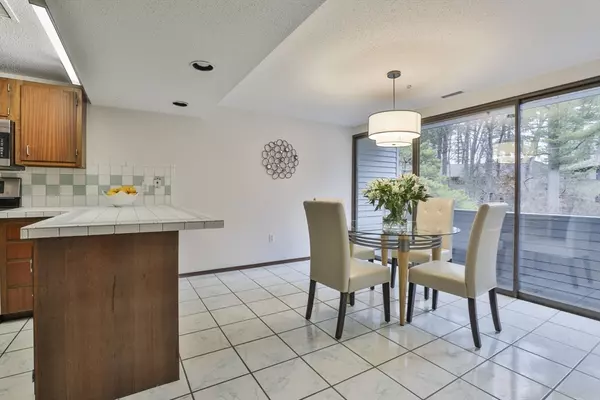 Acton, MA 01718,405 Great Elm Way #405