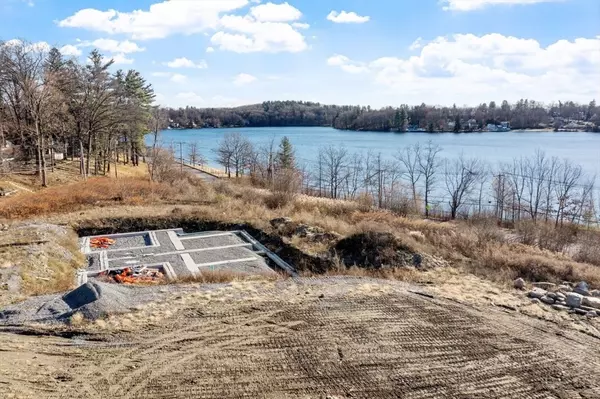 Lunenburg, MA 01462,23-25 Kimball St