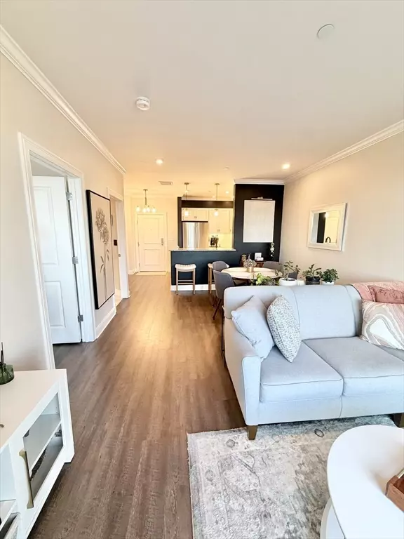 Wakefield, MA 01880,69 Foundry St #416