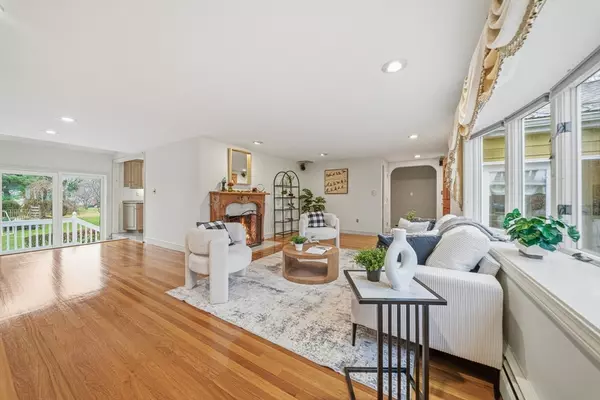 Lynnfield, MA 01940,2 Witham Street