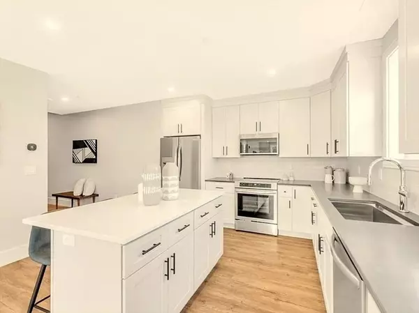 Dedham, MA 02026,1000 Washington Street #205