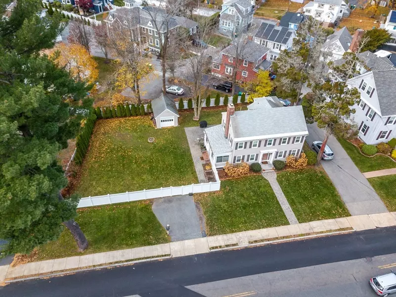 12 Mishawum Rd, Woburn, MA 01801