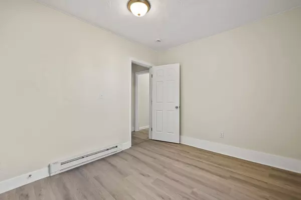 Lowell, MA 01850,11 Hampshire St