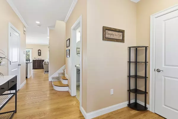 Woburn, MA 01801,13 Fremont St #13