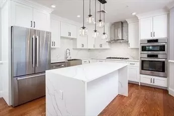 104 Walnut #2, Brookline, MA 02445