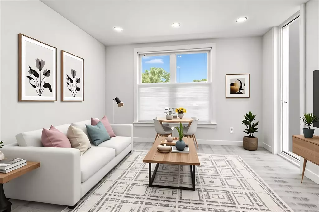 Boston, MA 02131,602 Canterbury #U5