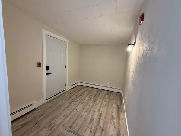 Middleboro, MA 02346,866 Center St. #2