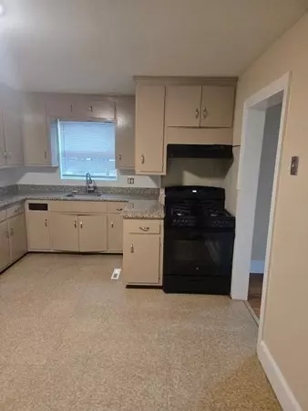 160 Belmont St #1, Brockton, MA 02301