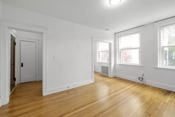 Malden, MA 02148,170 Maple Street #110