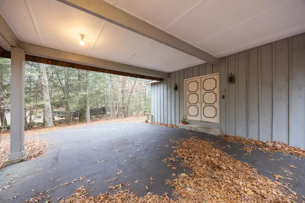 90 Blueberry Lane, Westwood, MA 02090