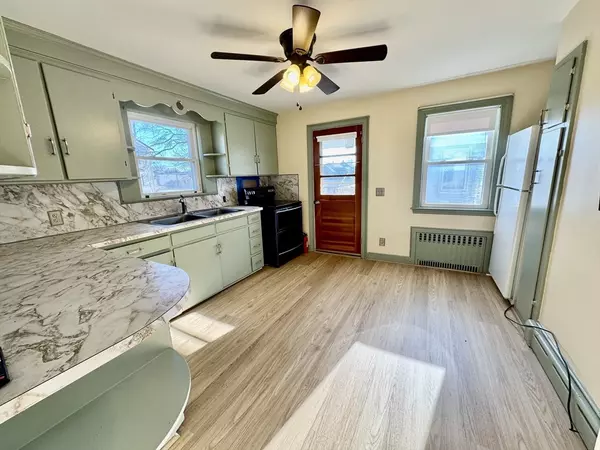 Hull, MA 02045,56 Stafford Rd All Util Incl #1