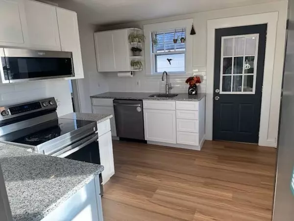 North Reading, MA 01864,18 Burroughs Road