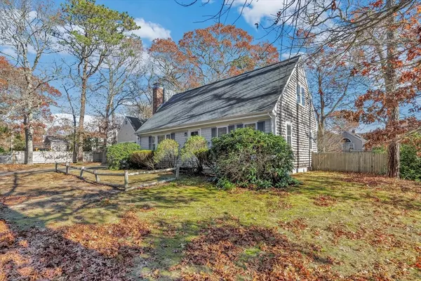 Dennis, MA 02660,360 Airline Rd