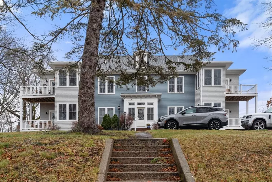 50 Market St #2, Ipswich, MA 01938