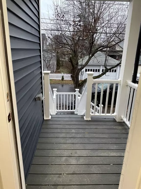 Dedham, MA 02026,14 Arbor Ln