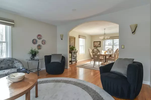 Natick, MA 01760,10 Sundance Way