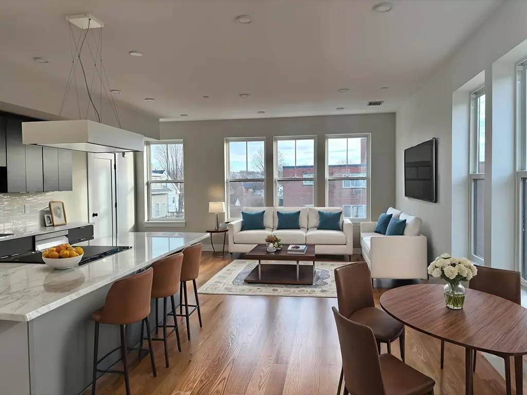 Medford, MA 02155,421 High St #TH308