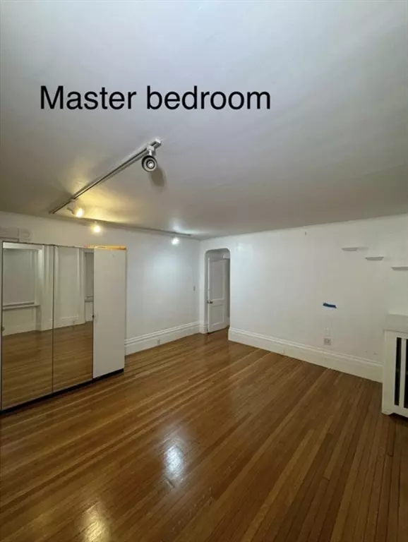 Medford, MA 02155,42 Dudley St #1