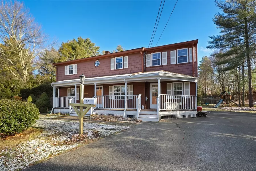 22 Coolidge Rd, Walpole, MA 02081