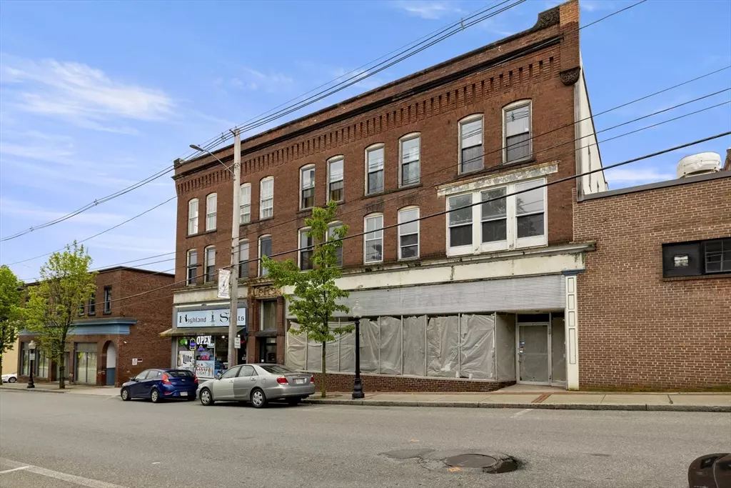 Orange, MA 01364,12-14 E Main St