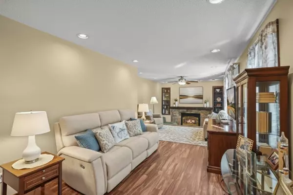 Swansea, MA 02777,19 Keller Ave