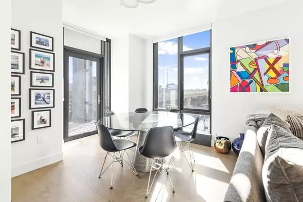 Boston, MA 02118,40 Traveler St #303