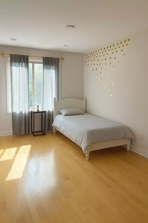 Needham, MA 02494,100 Rosemary Way #232