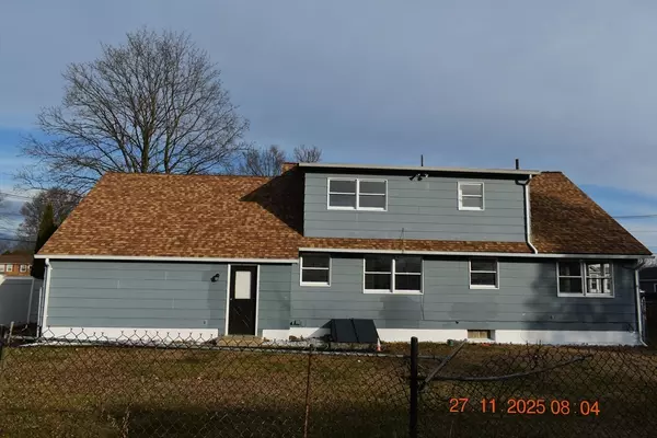 Chicopee, MA 01013,87 Clarendon Ave