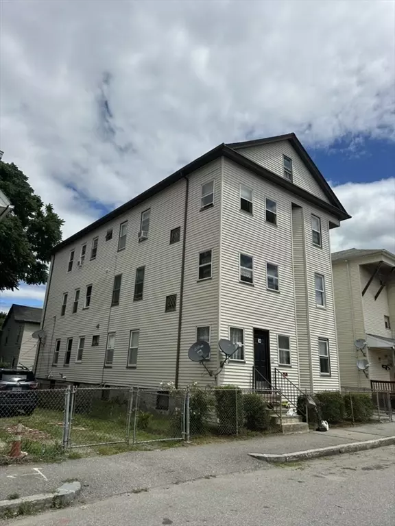 Worcester, MA 01610,10 Ellsworth St