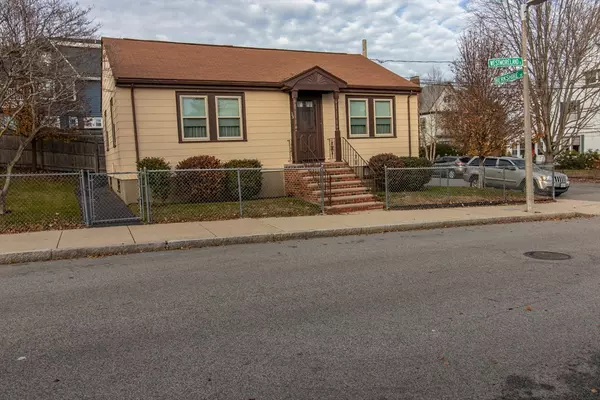 33 Westmoreland St, Boston, MA 02124