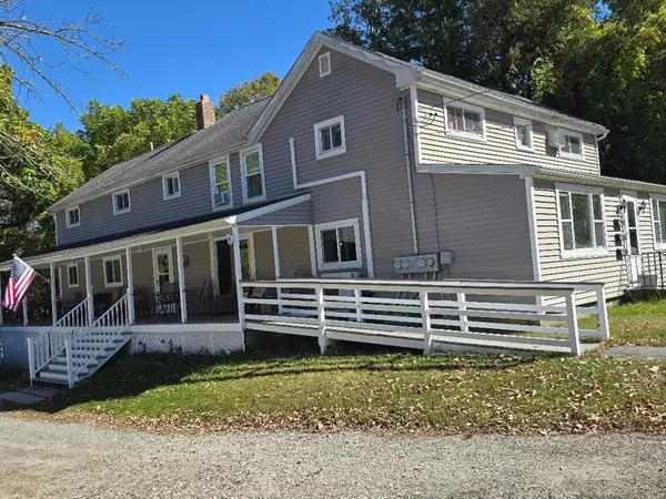 39 S Main St, Millbury, MA 01527