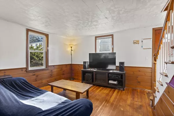 Marlborough, MA 01752,59 Francis St