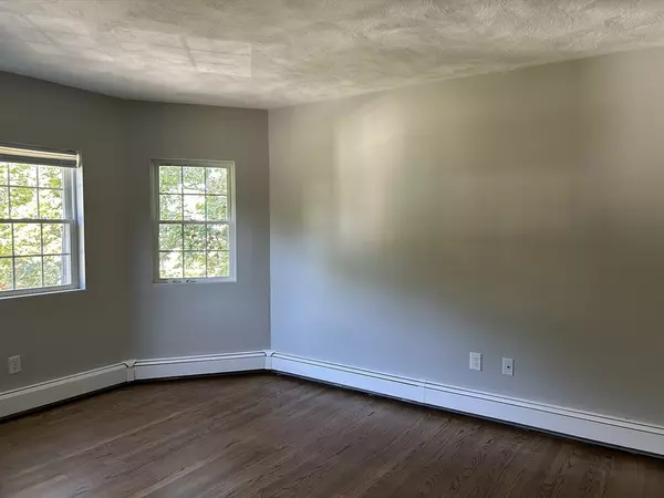 Dedham, MA 02026,18 Ashcroft #301