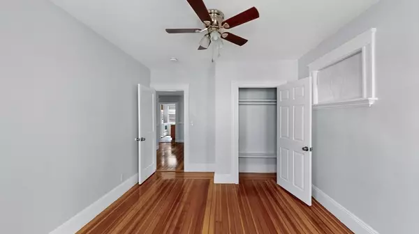 Salem, MA 01970,5A Ropes #1