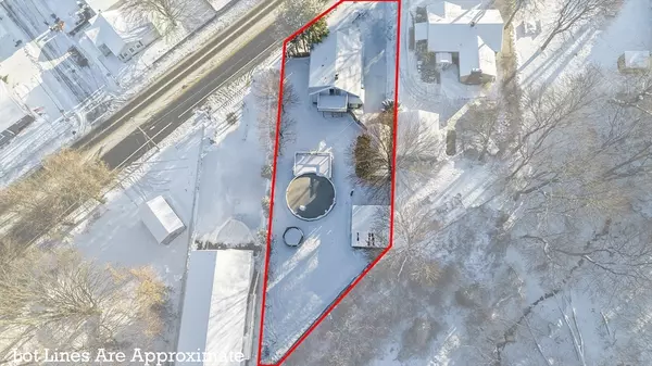 Chicopee, MA 01020,861 Grattan St