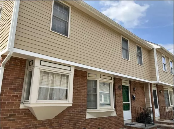 61 Kondazian St. #61, Watertown, MA 02372