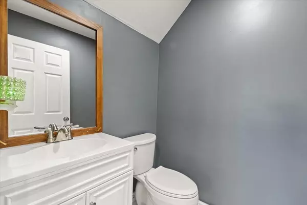 Whitman, MA 02382,501 Auburn St #201