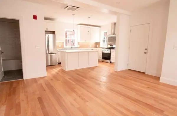 Boston, MA 02130,8 Brookside Av #1