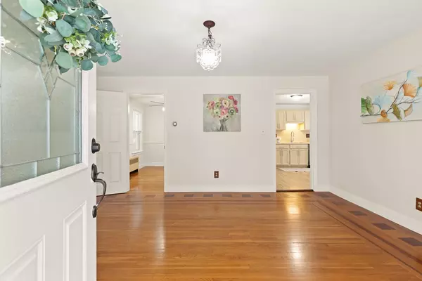 Worcester, MA 01603,21 Healy Rd