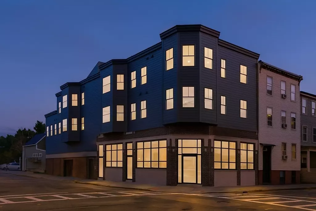 Boston, MA 02128,655 Saratoga Street #201