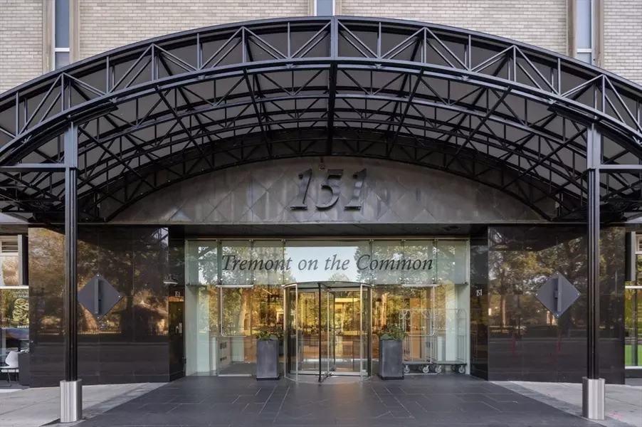 151 Tremont #9S, Boston, MA 02111