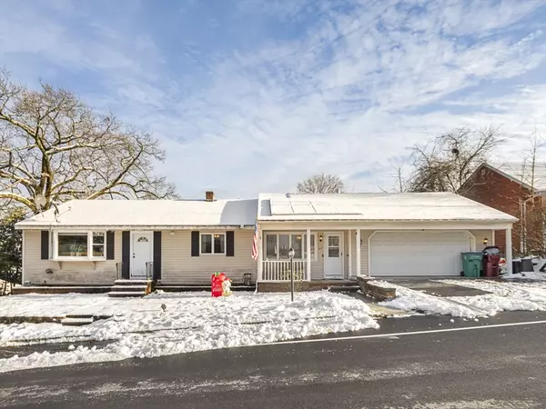 107 7th Ave, Lowell, MA 01854