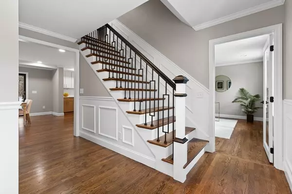 Norfolk, MA 02056,12 Brookside Ln