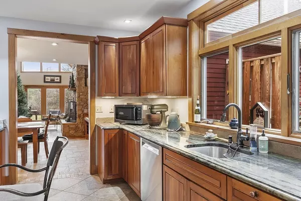 Barre, MA 01005,287 Chapman Rd #1