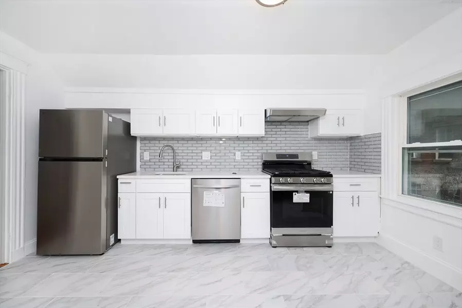 5 Chauncy St #.3, Cambridge, MA 02138